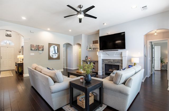 6425 Radslow Drive, Frisco, TX 75035