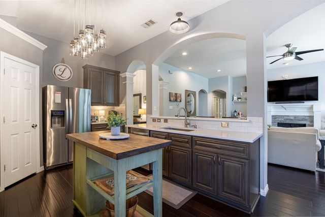 6425 Radslow Drive, Frisco, TX 75035