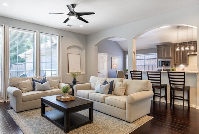 6425 Radslow Drive, Frisco, TX 75035