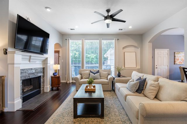 6425 Radslow Drive, Frisco, TX 75035