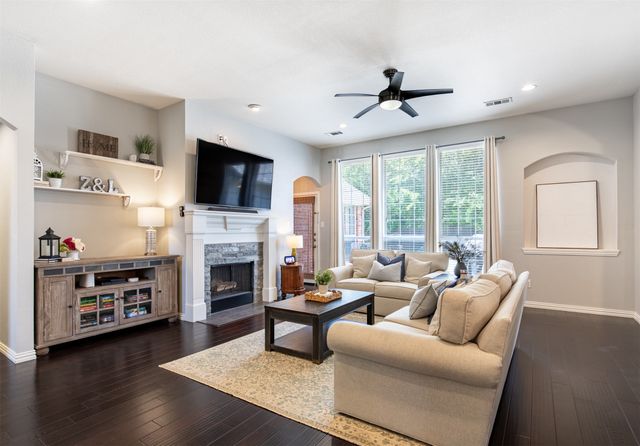 6425 Radslow Drive, Frisco, TX 75035