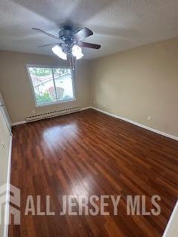 211 Doremus Drive, Monroe, NJ 08831