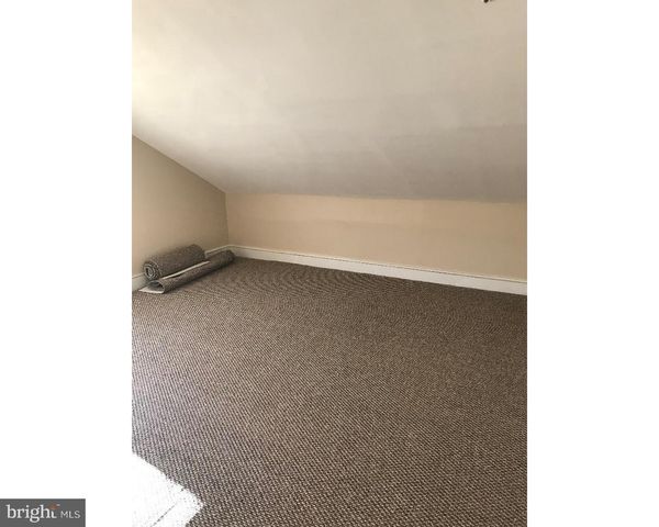 28 N 5TH AVE, Coatesville, PA 19320