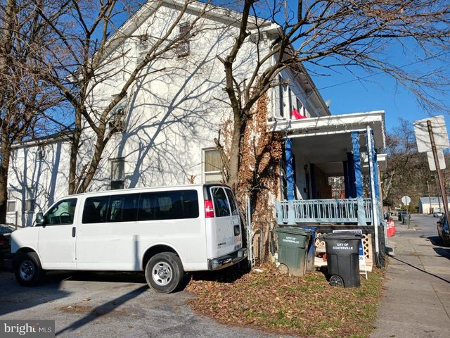 28 N 5TH AVE, Coatesville, PA 19320