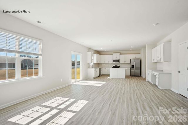 2015 Moorside Court, Lancaster, SC 29720