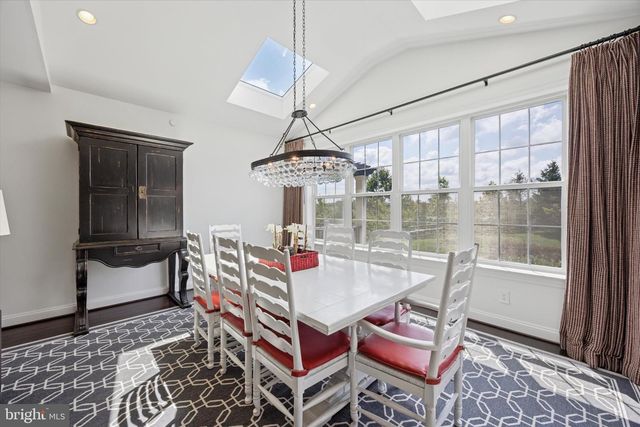 6150 CREEKSIDE DR, Flourtown, PA 19031