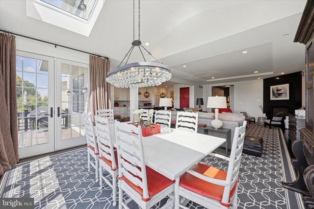 6150 CREEKSIDE DR, Flourtown, PA 19031