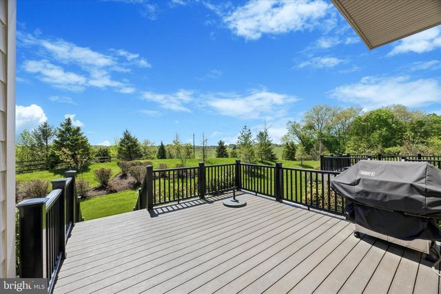 6150 CREEKSIDE DR, Flourtown, PA 19031