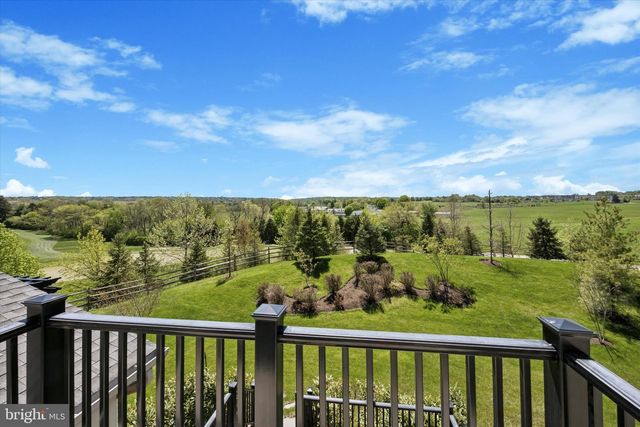 6150 CREEKSIDE DR, Flourtown, PA 19031