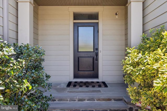 6150 CREEKSIDE DR, Flourtown, PA 19031