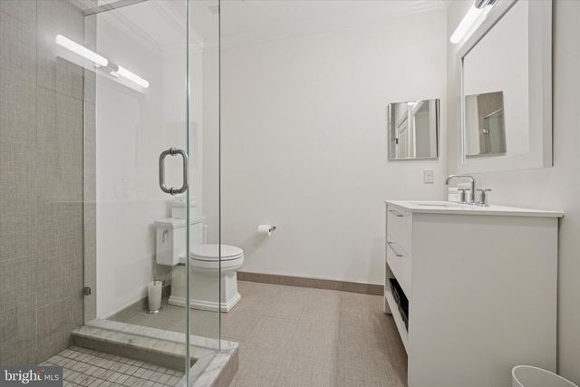 6150 CREEKSIDE DR, Flourtown, PA 19031