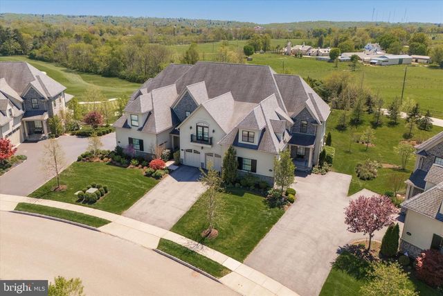 6150 CREEKSIDE DR, Flourtown, PA 19031