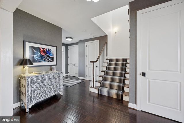 6150 CREEKSIDE DR, Flourtown, PA 19031