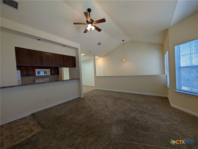 1270 Hillcrest Drive, New Braunfels, TX 78130