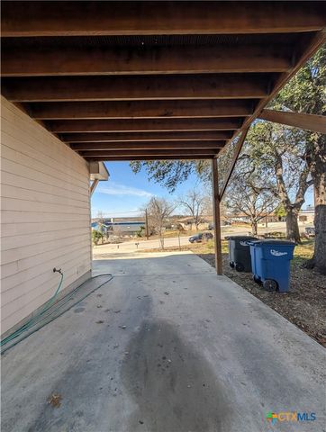 1270 Hillcrest Drive, New Braunfels, TX 78130