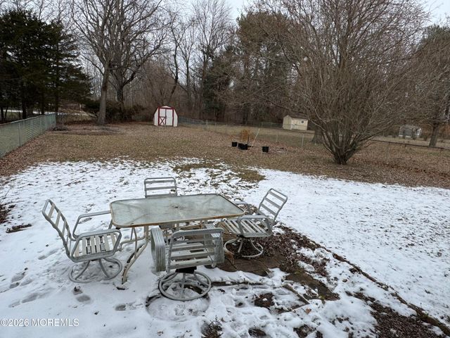 15 Saylors Pond Road, Wrightstown, NJ 08562