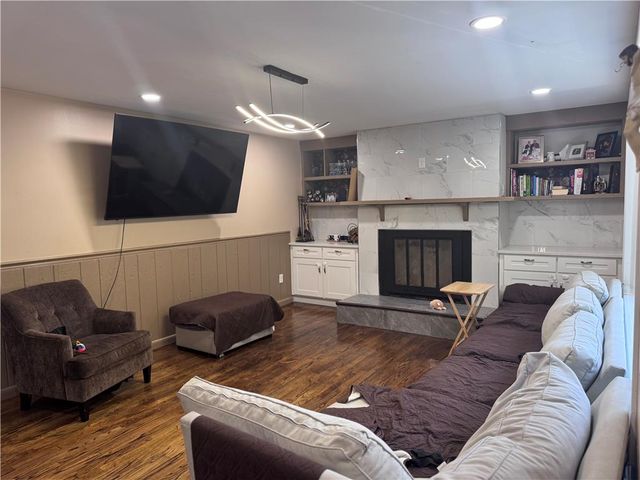 5420 2nd Street, Whitehall Twp, PA 18052