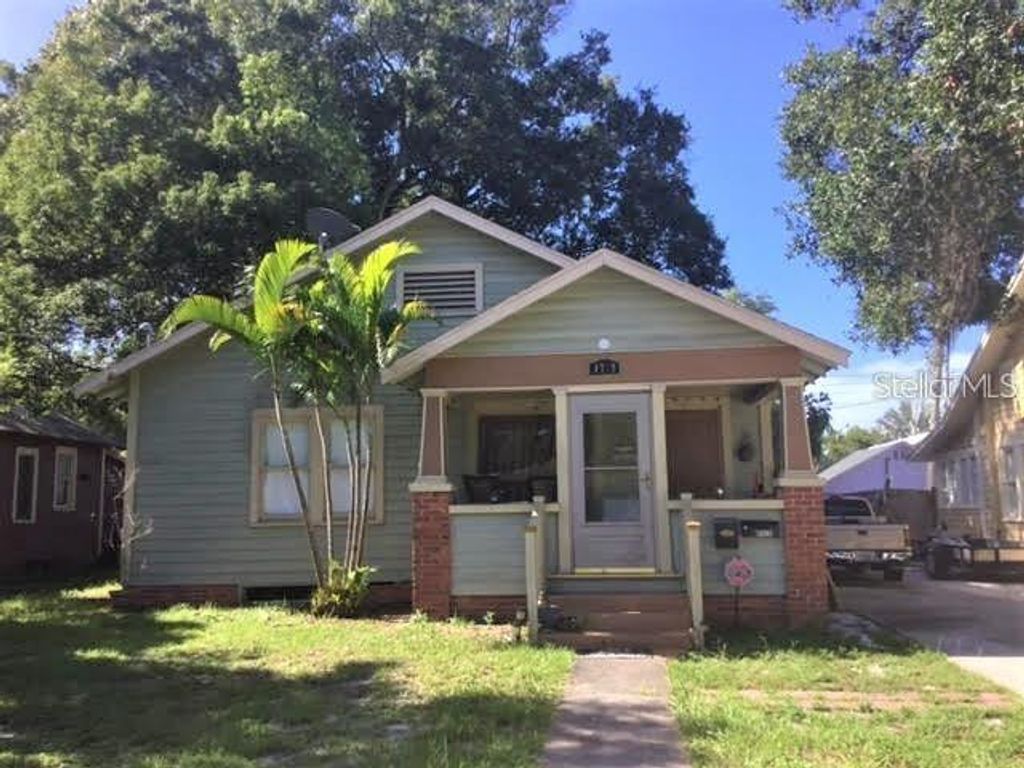 1752 4TH STREET Front, Sarasota, FL 34236