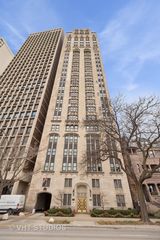 1242 N LAKE SHORE Drive 22, Chicago, IL 60610