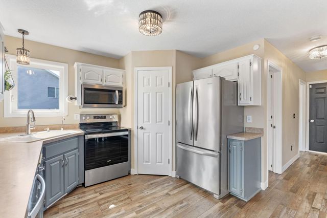 7811 Palmgren Avenue NE, Otsego, MN 55330