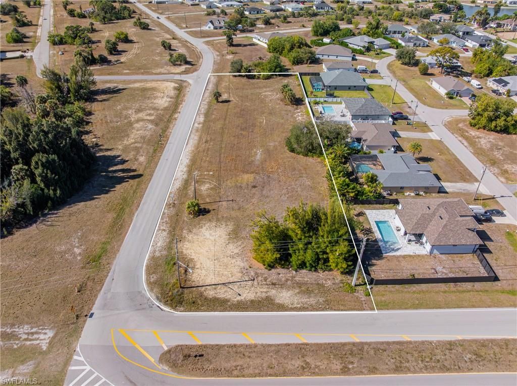 801 SW 2nd TER, CAPE CORAL, FL 33991 — photo 4