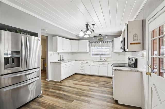 33137 CERCELIA ROAD, Dade City, FL 33523