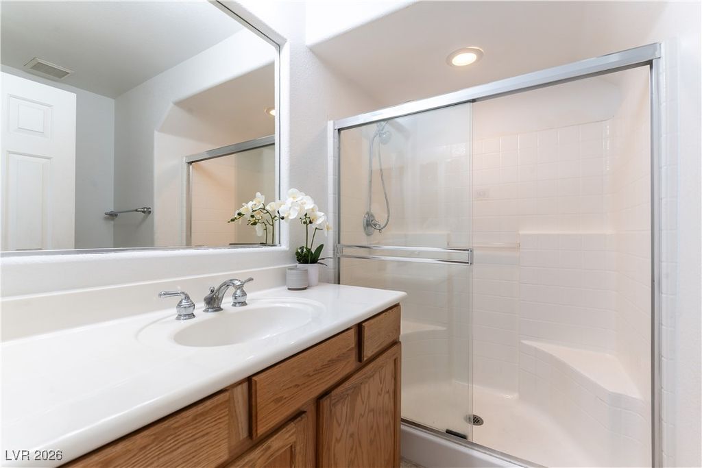 Image 14 of property listing at 9026 Iron Cactus Avenue, Las Vegas, NV 89148