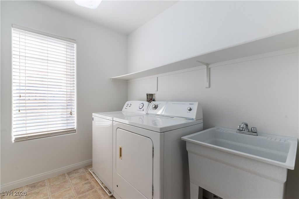 Image 32 of property listing at 9026 Iron Cactus Avenue, Las Vegas, NV 89148