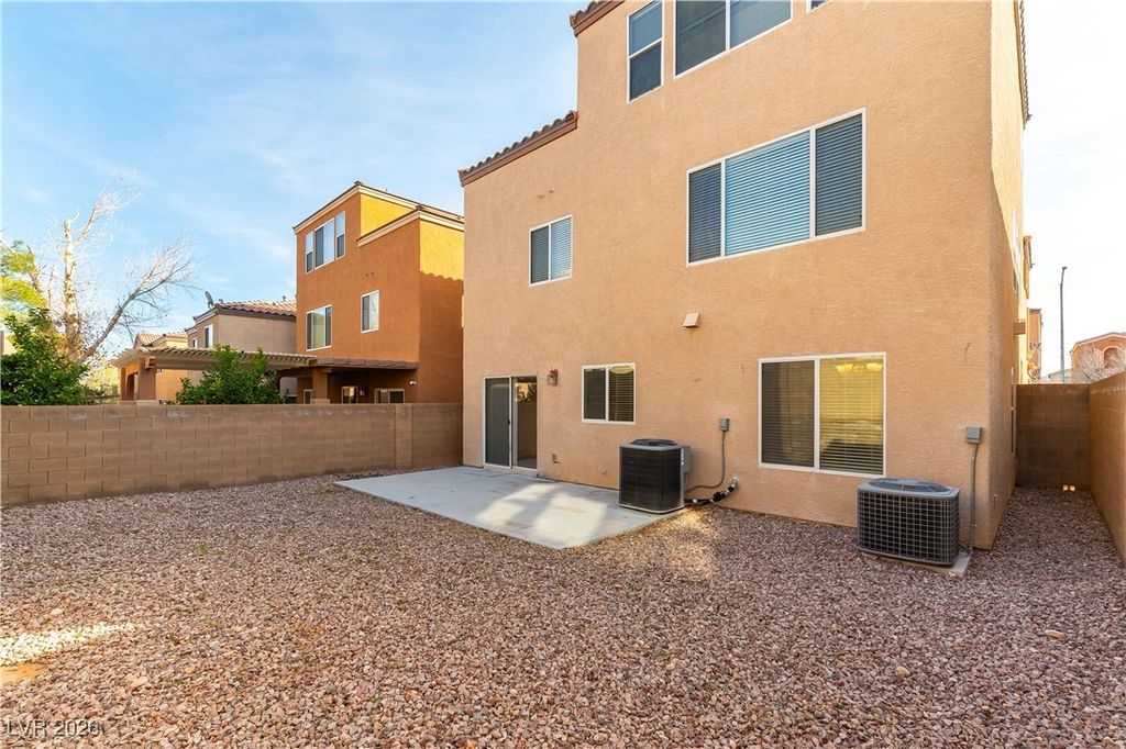 Image 34 of property listing at 9026 Iron Cactus Avenue, Las Vegas, NV 89148