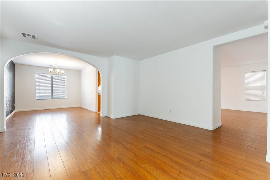 Image 4 of property listing at 9026 Iron Cactus Avenue, Las Vegas, NV 89148