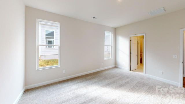 534 Tates Trail 22, Cramerton, NC 28032