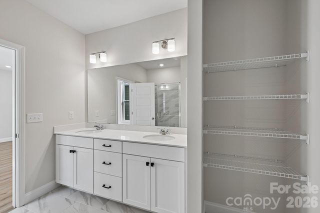 534 Tates Trail 22, Gastonia, NC 28056