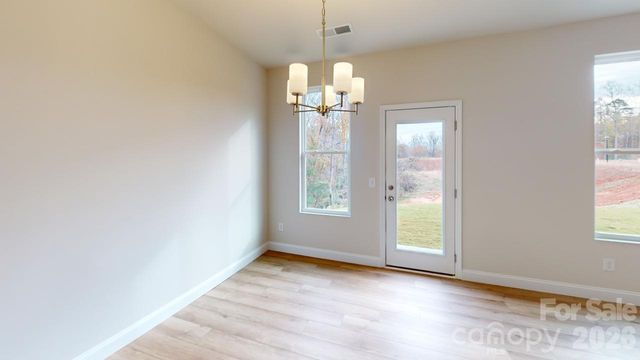 534 Tates Trail 22, Cramerton, NC 28032