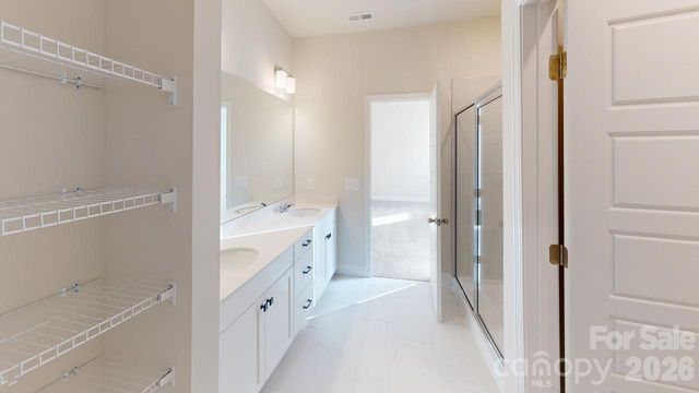 534 Tates Trail 22, Cramerton, NC 28032