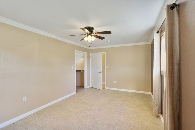 504 Tom Lackey Ln, Alpine, TX 79830