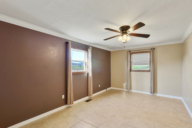 504 Tom Lackey Ln, Alpine, TX 79830