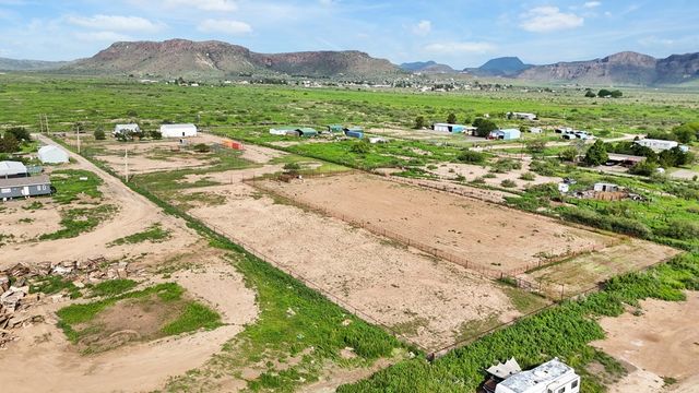 504 Tom Lackey Ln, Alpine, TX 79830