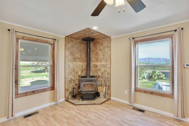 504 Tom Lackey Ln, Alpine, TX 79830