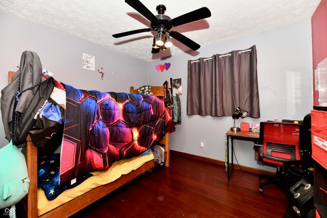 657 Walnut Street, Whiteland, IN 46184