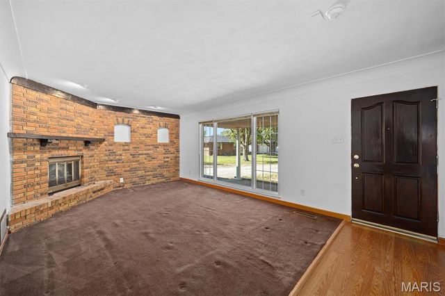 7 Ivy Court, Belleville, IL 62220