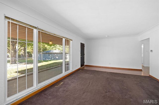 7 Ivy Court, Belleville, IL 62220