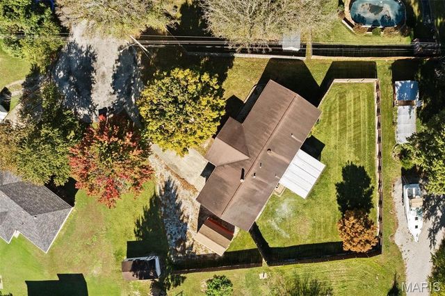 7 Ivy Court, Belleville, IL 62220
