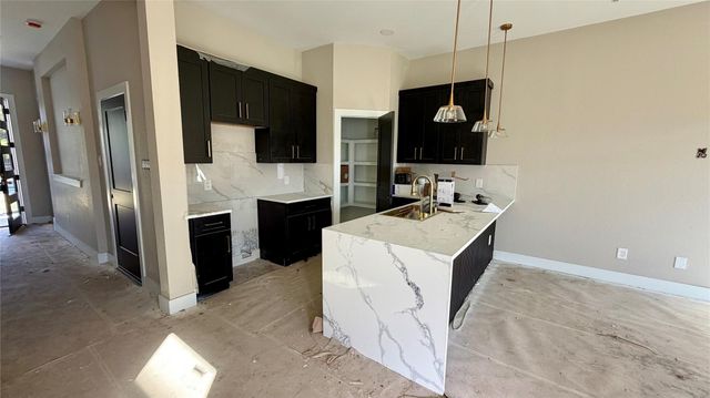 4206 Kewanee Street, Houston, TX 77051