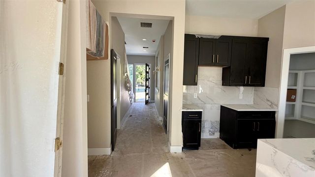 4206 Kewanee Street, Houston, TX 77051