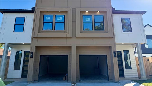 4206 Kewanee Street, Houston, TX 77051