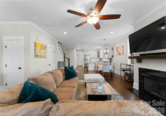 2502 Greenland Avenue, Charlotte, NC 28208