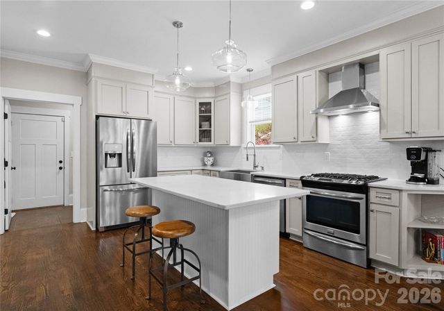 2502 Greenland Avenue, Charlotte, NC 28208