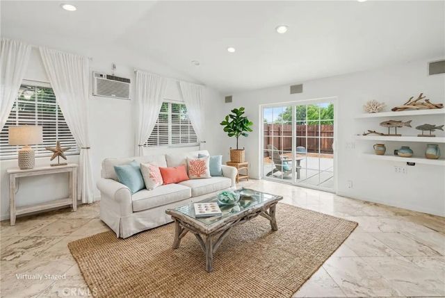4758 Mount Saint Helens Way, San Diego, CA 92117