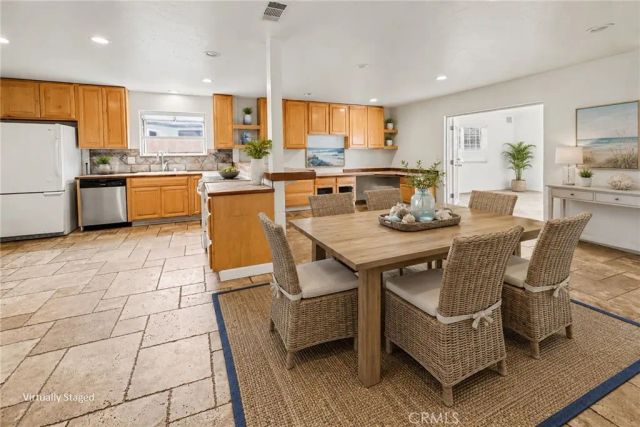 4758 Mount Saint Helens Way, San Diego, CA 92117