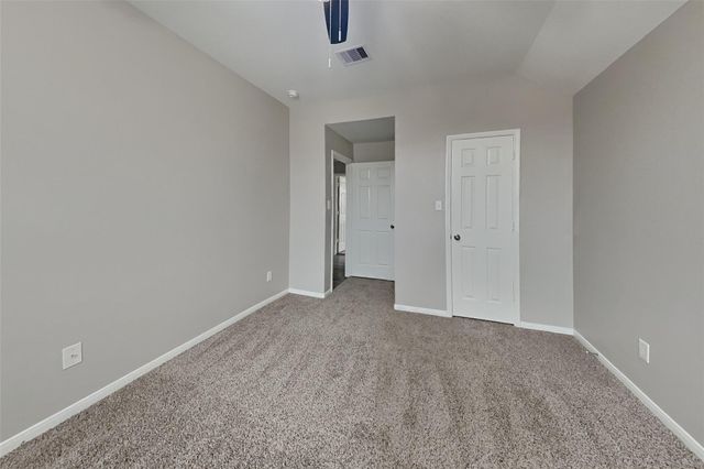 438 Pinewood Ridge Drive, Spring, TX 77386